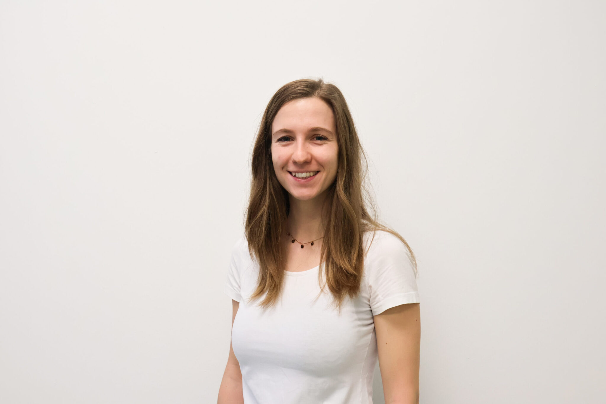 Dr. Lisa Auinger